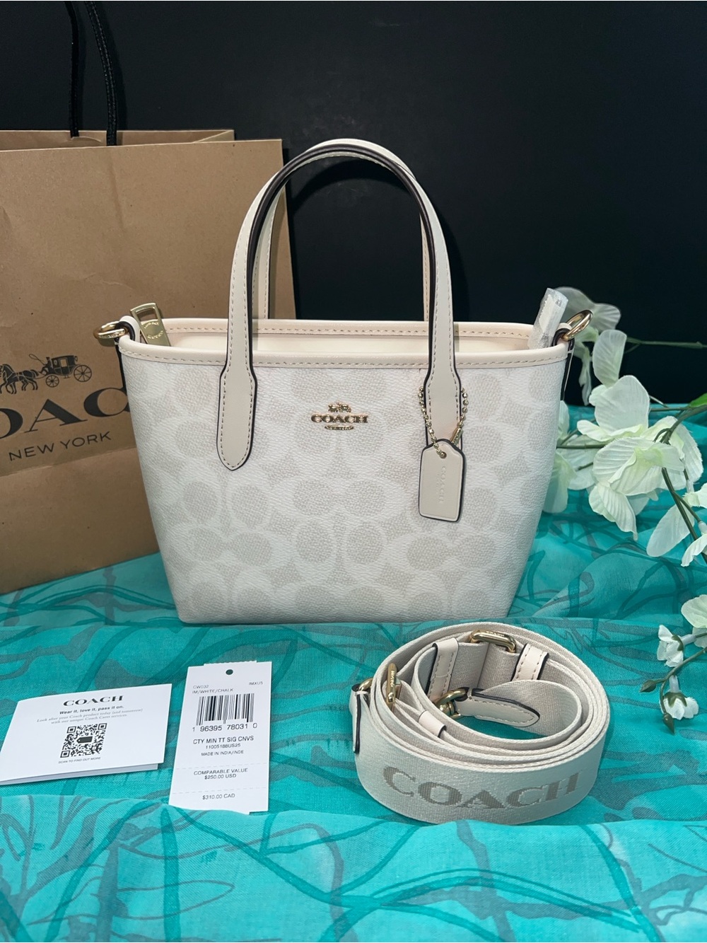 NWT Coach City Mini Tote Bag In Signature Canvas